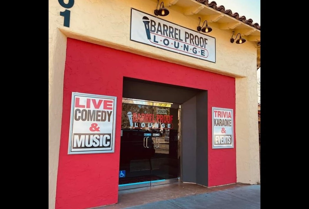 Live Music Happy Hour – Pickin’ Peaches! 2