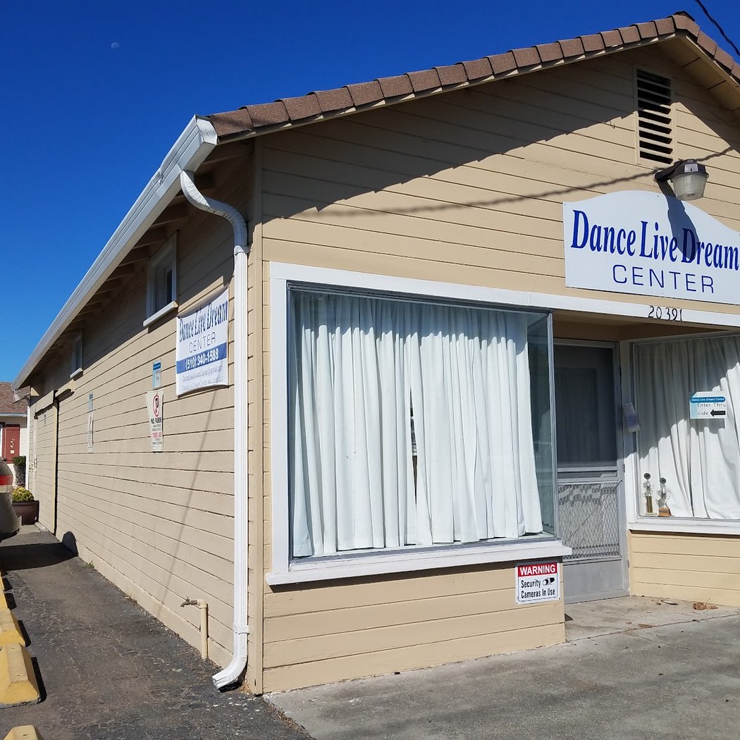 Dance Live Dream Center 3