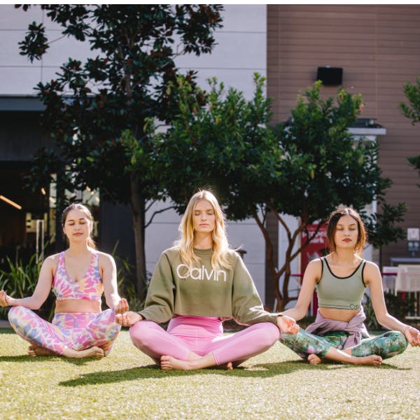 Lululemon Coachella Mat Pilates Class 1
