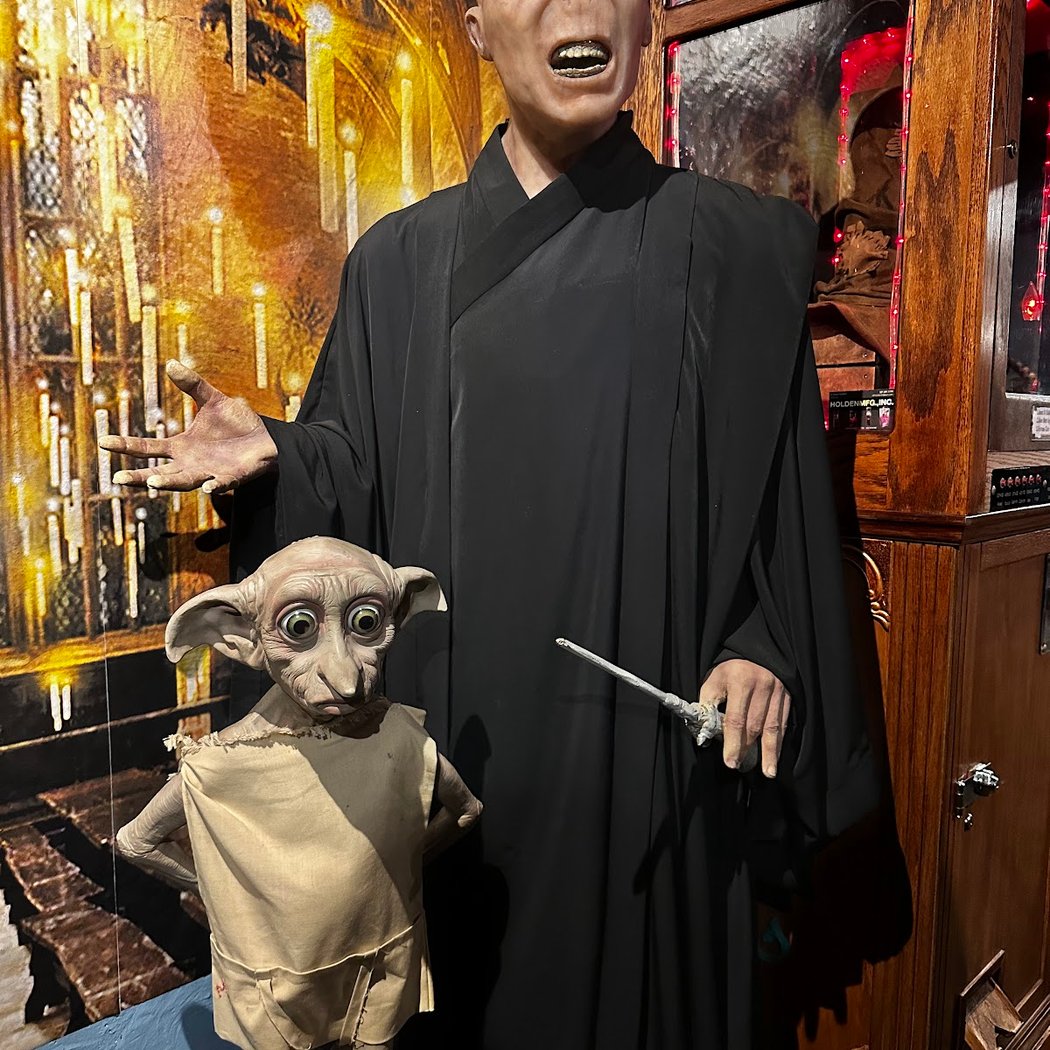 Potter's Wax Museum 2