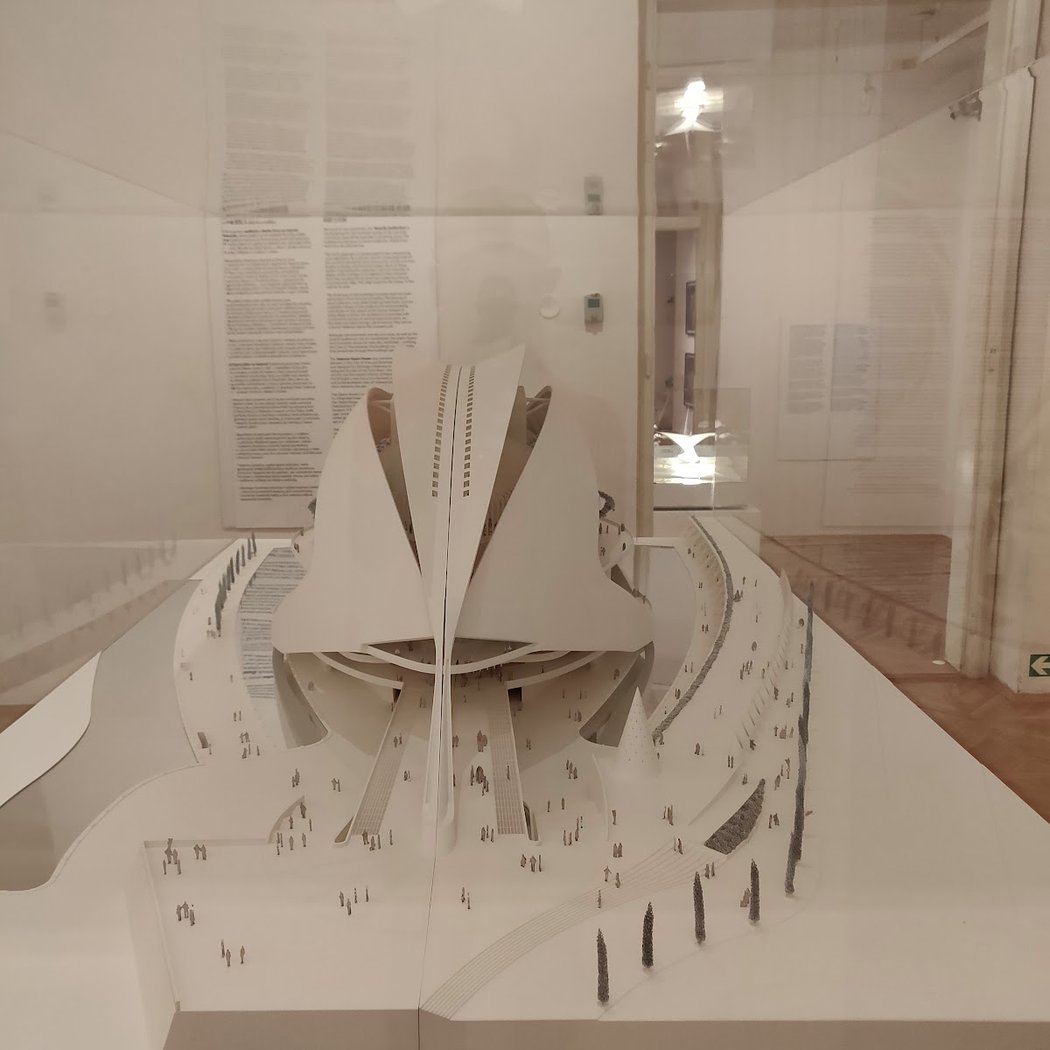 Sounds / Codes / Images – Audio Experimentation in the Visual Arts 1