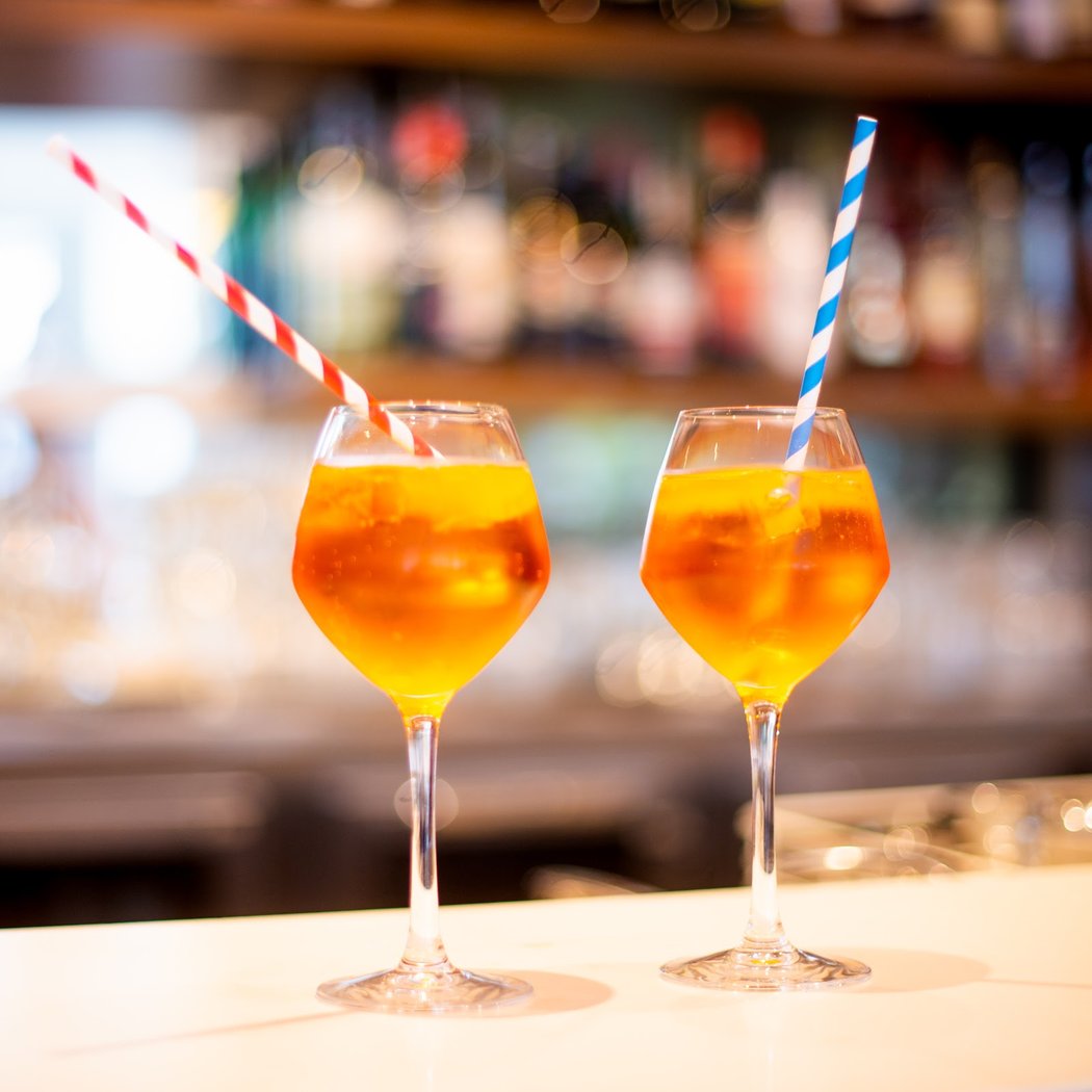LE SPEAKART BAR 1