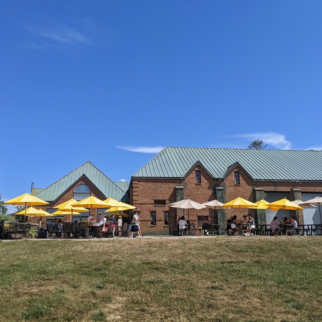 Duck Walk Vineyard 3