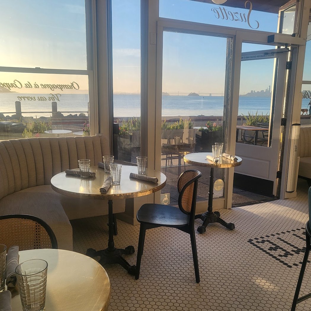 Suzette Café & Bistro's Valentine's Day Menu 2