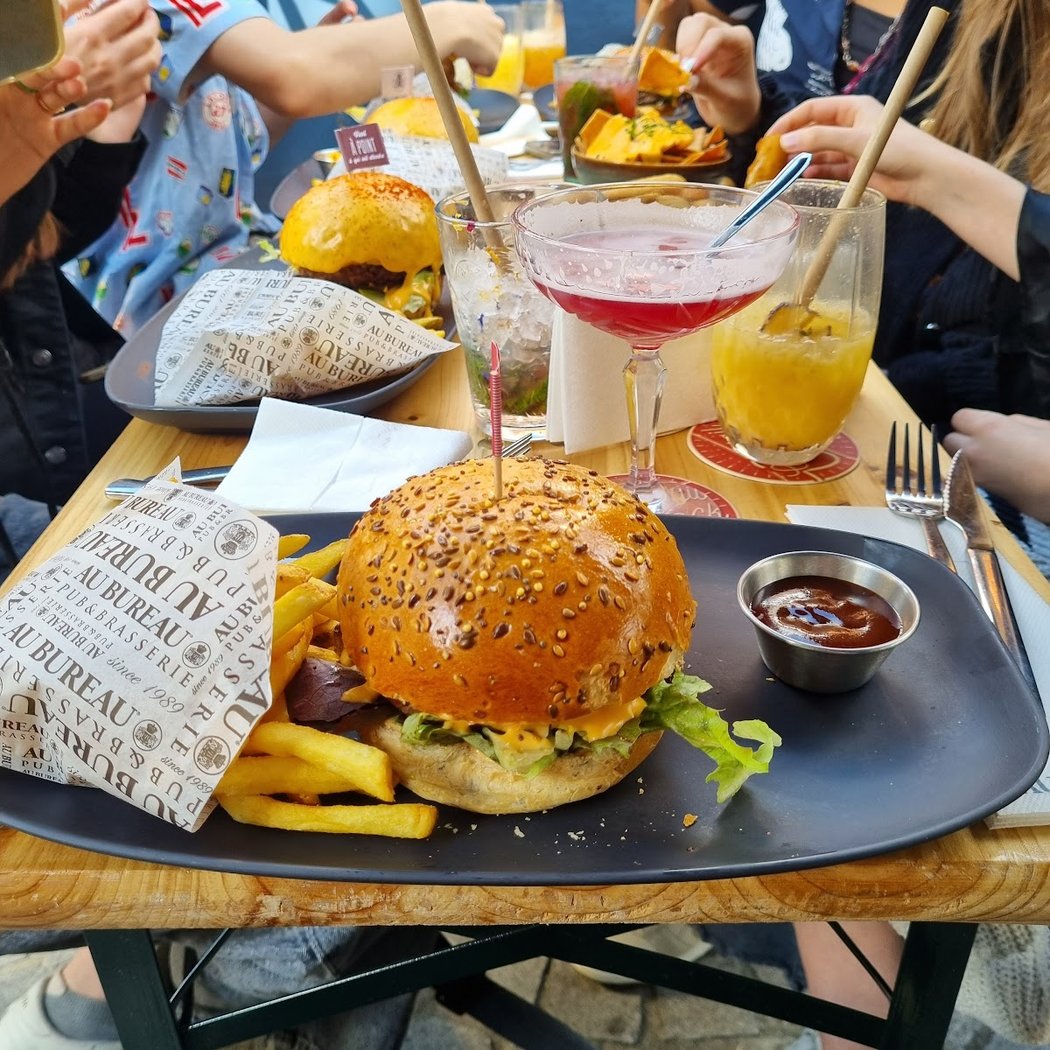 Au Bureau - Pub et Brasserie 3