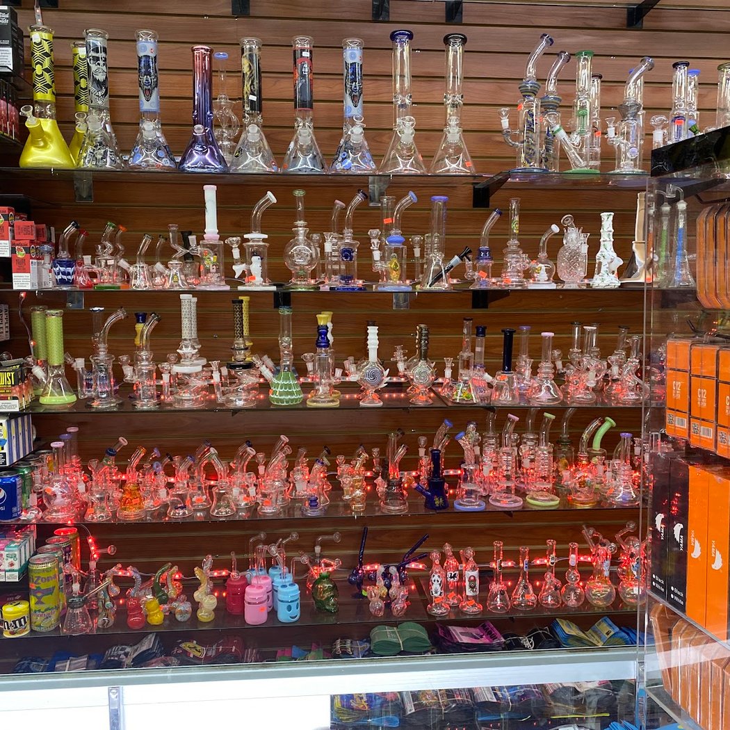 Mvp smoke shop 1