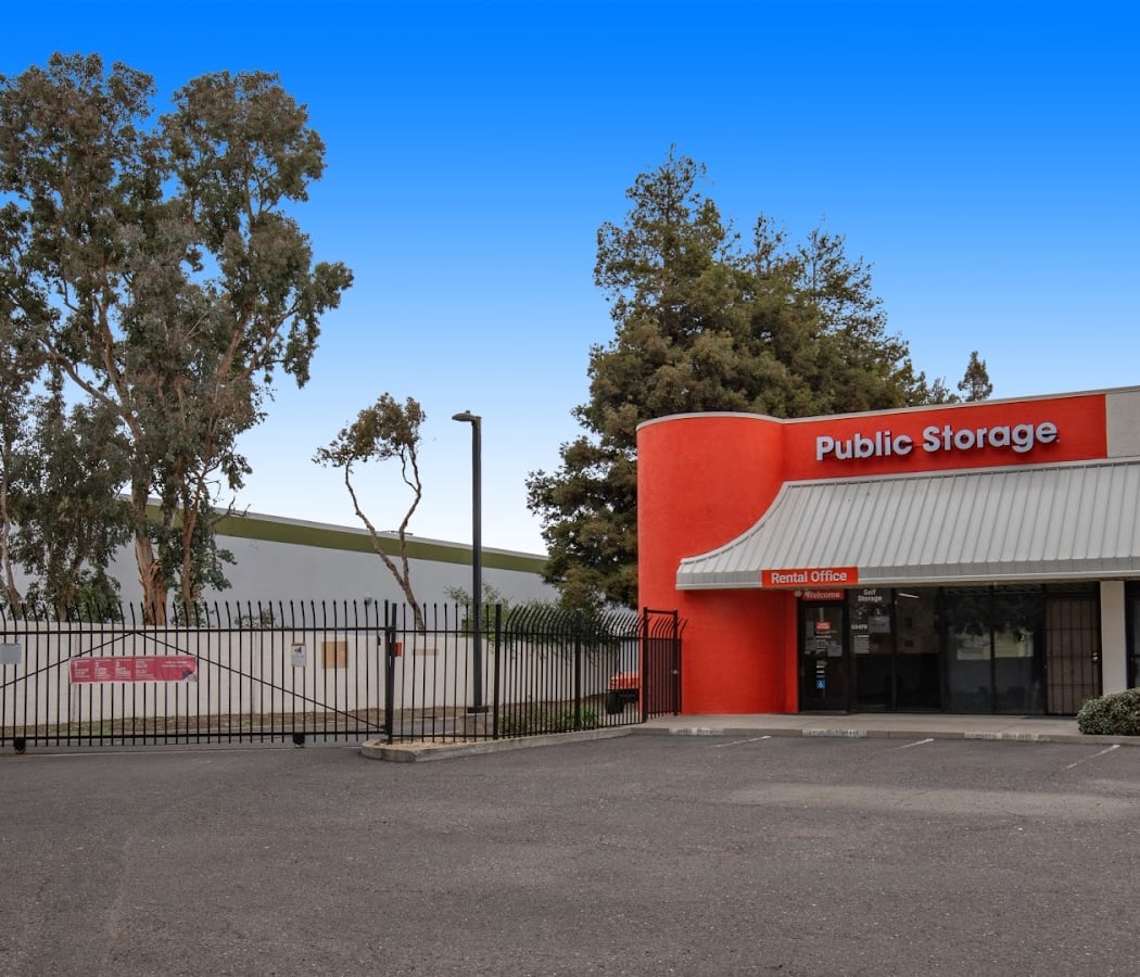 Public Storage 2