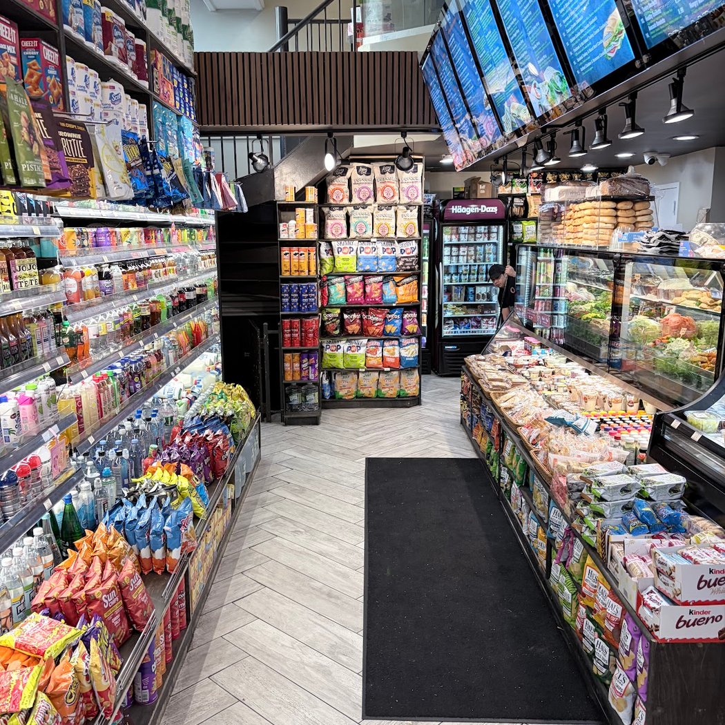 40th Fresh Bites Market 3