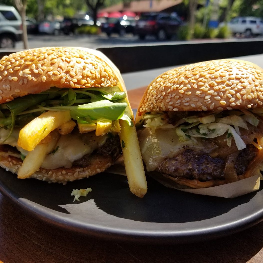 Roam Artisan Burgers 3