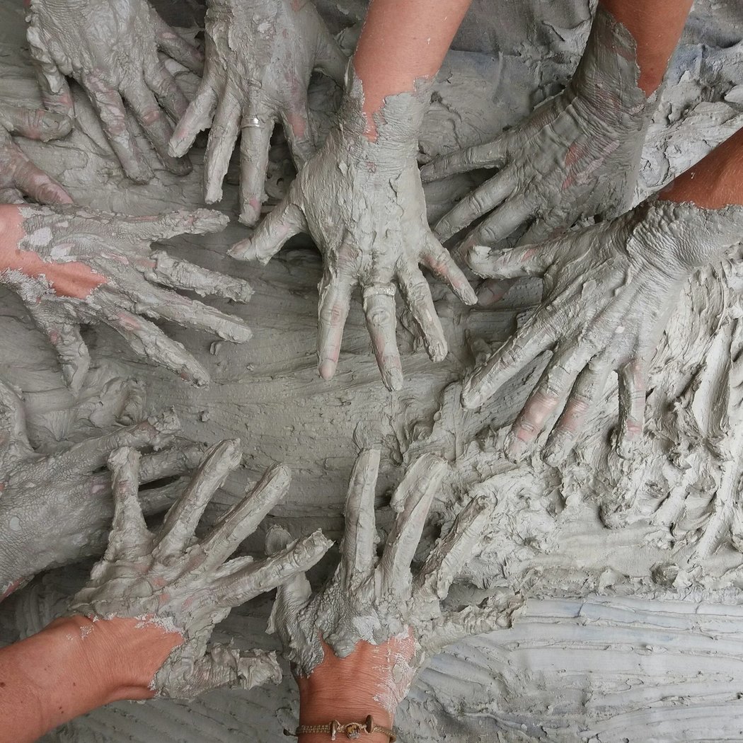 Hands on Clay 1