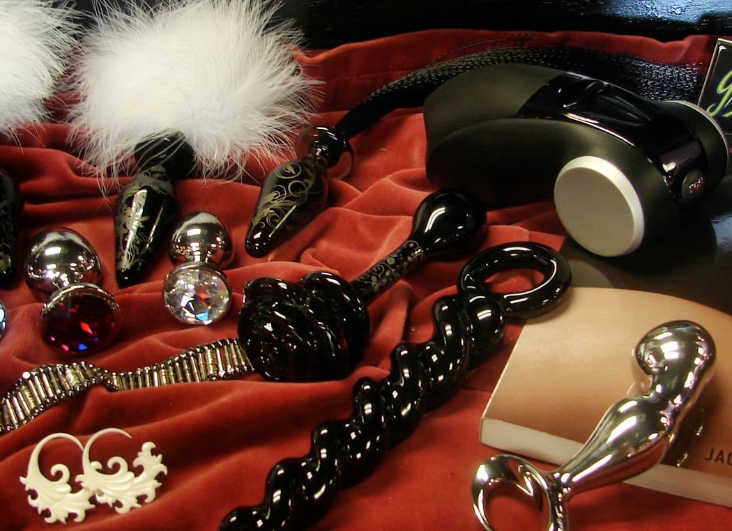 VIP - Erotic Boutique & Lingerie Store 1