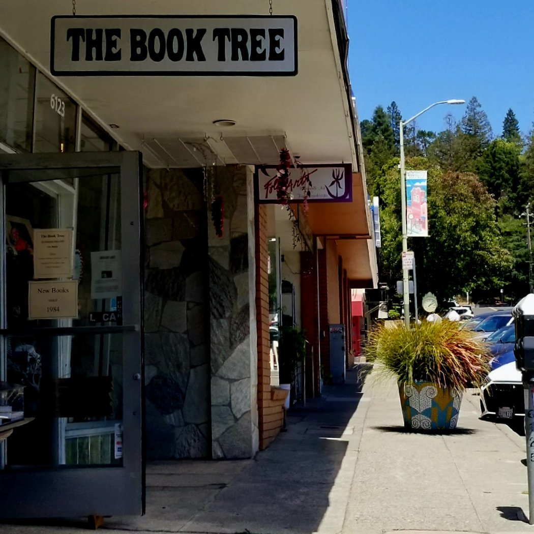 Book Tree 2
