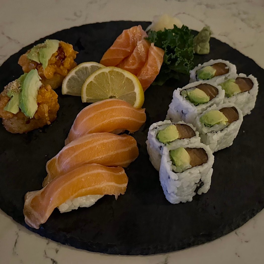 BARO + K SUSHI 5