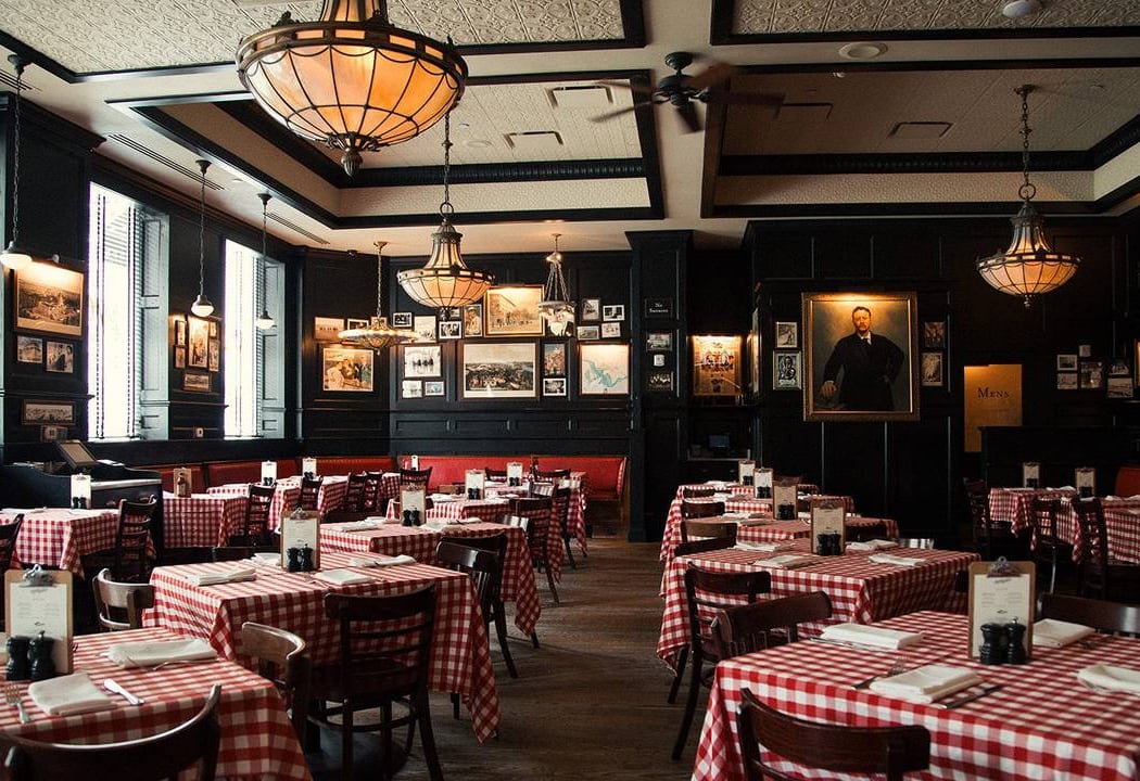 P.J. Clarke's Lincoln Square 2