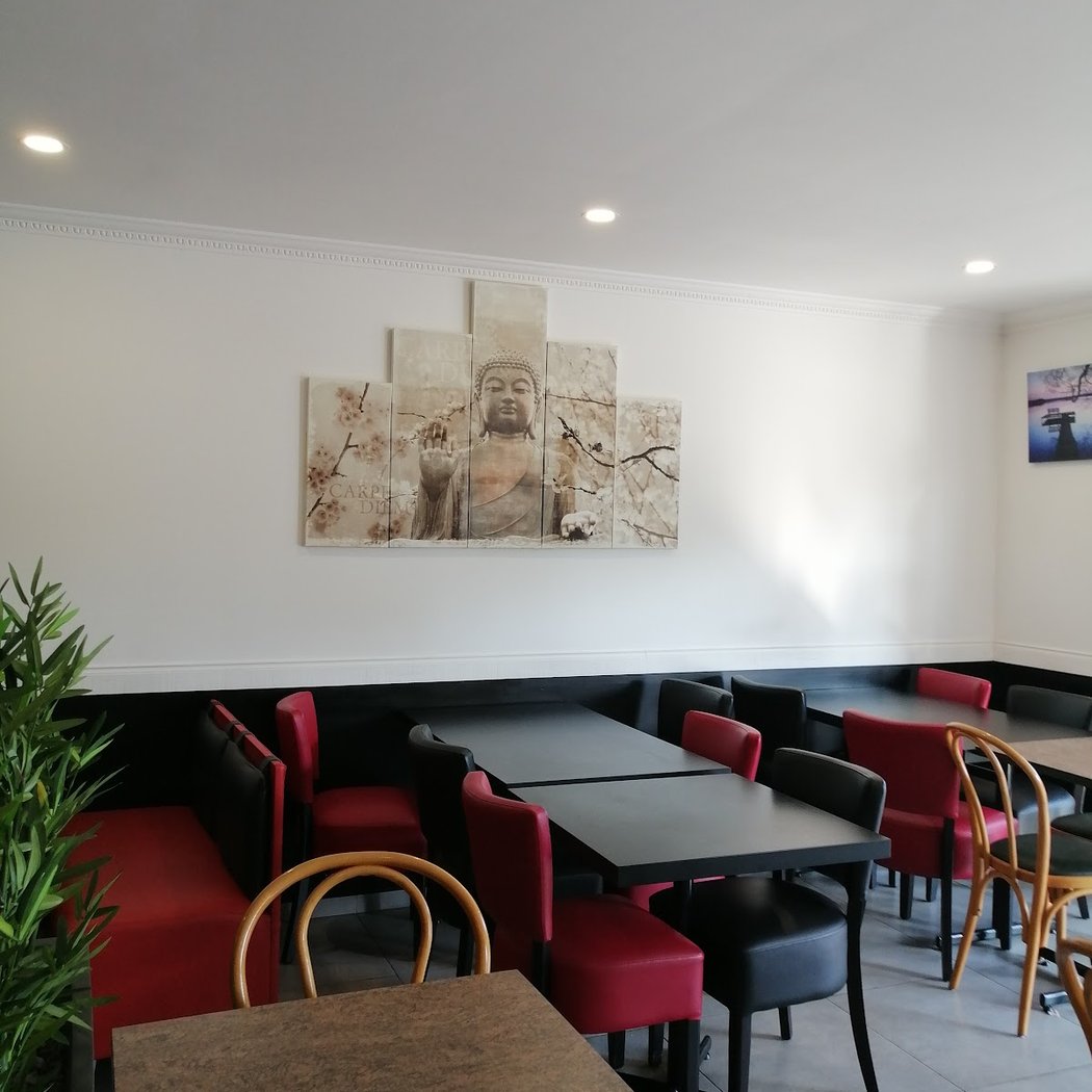 Bar Restaurant Tan 2