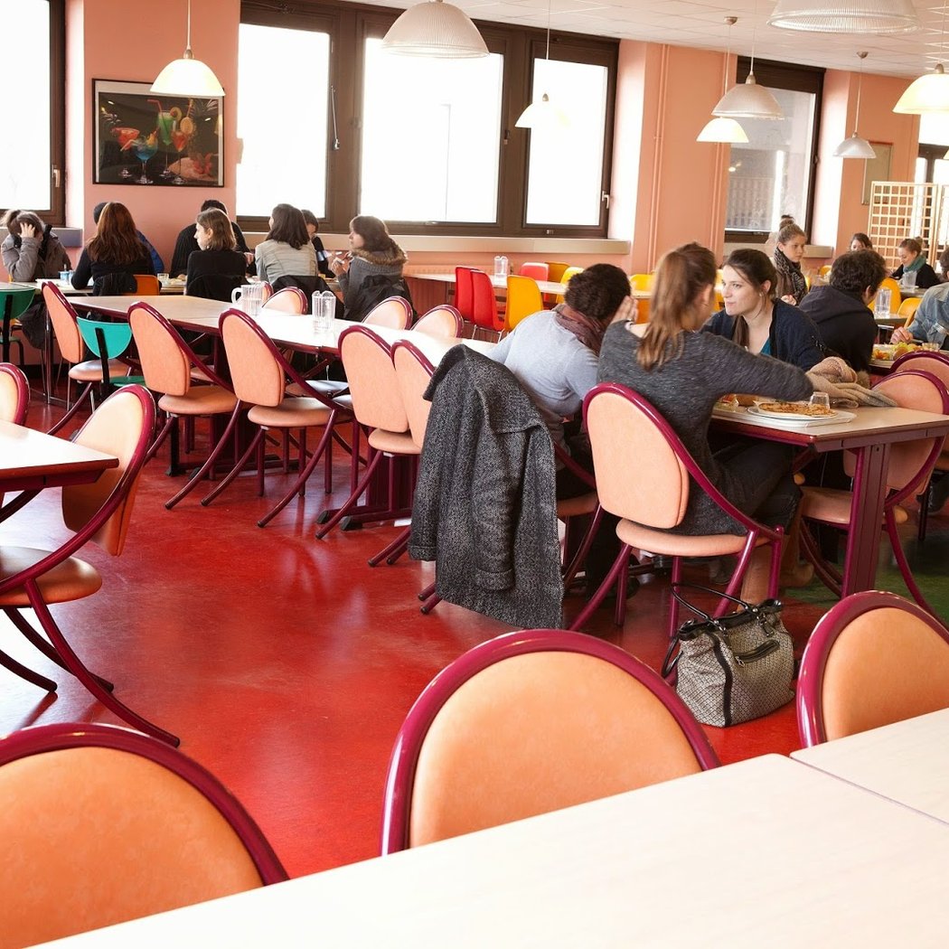 Restaurant Universitaire / Cafétéria du CHU-CROUS de créteil 1