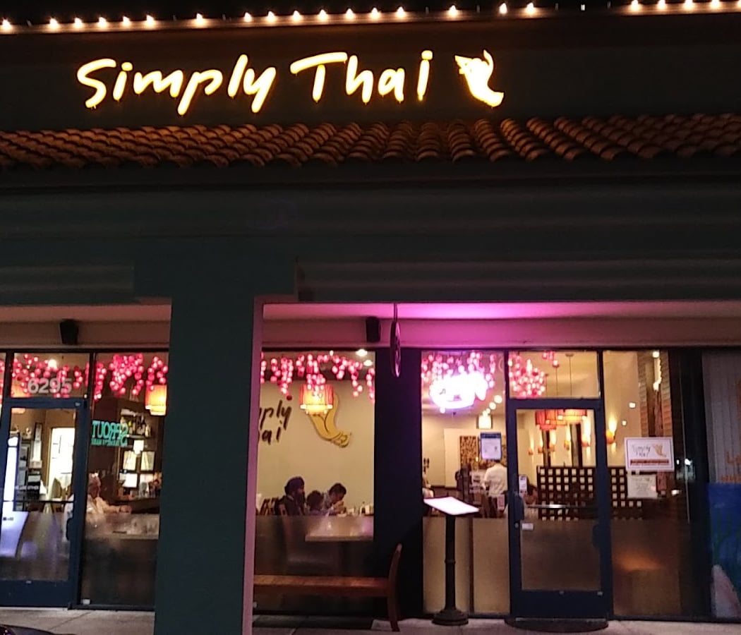 Simply Thai Restaurant 2