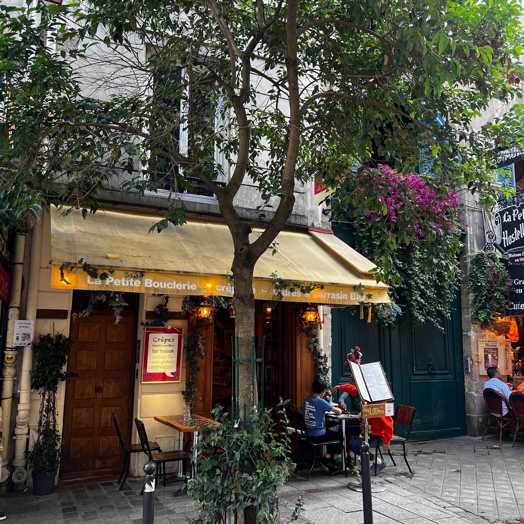 Rue de la Harpe 1