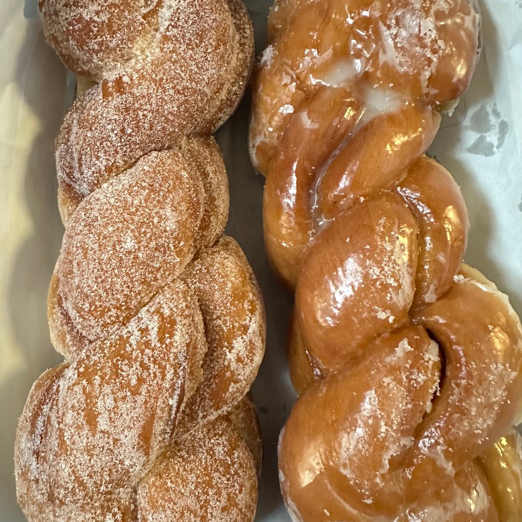 Golden Gate Donuts 1