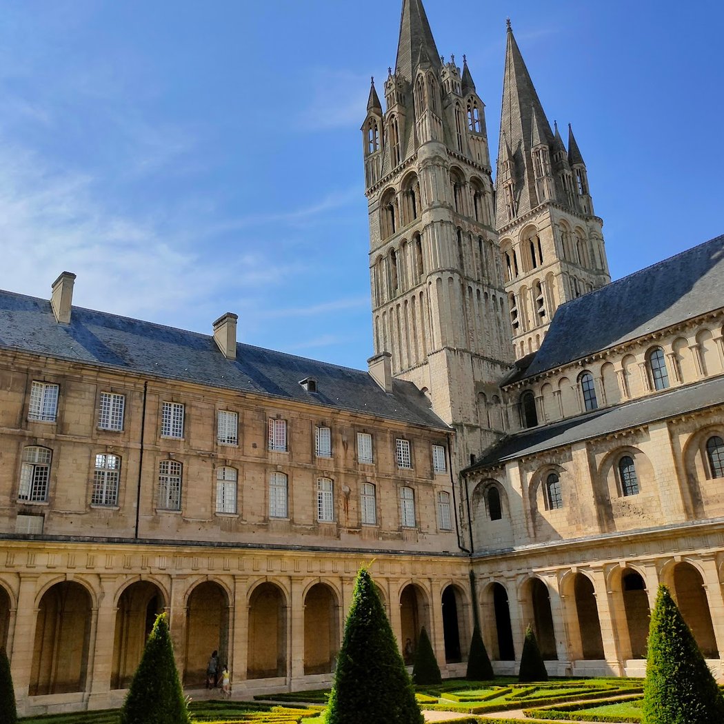 Abbaye-aux-Hommes 3