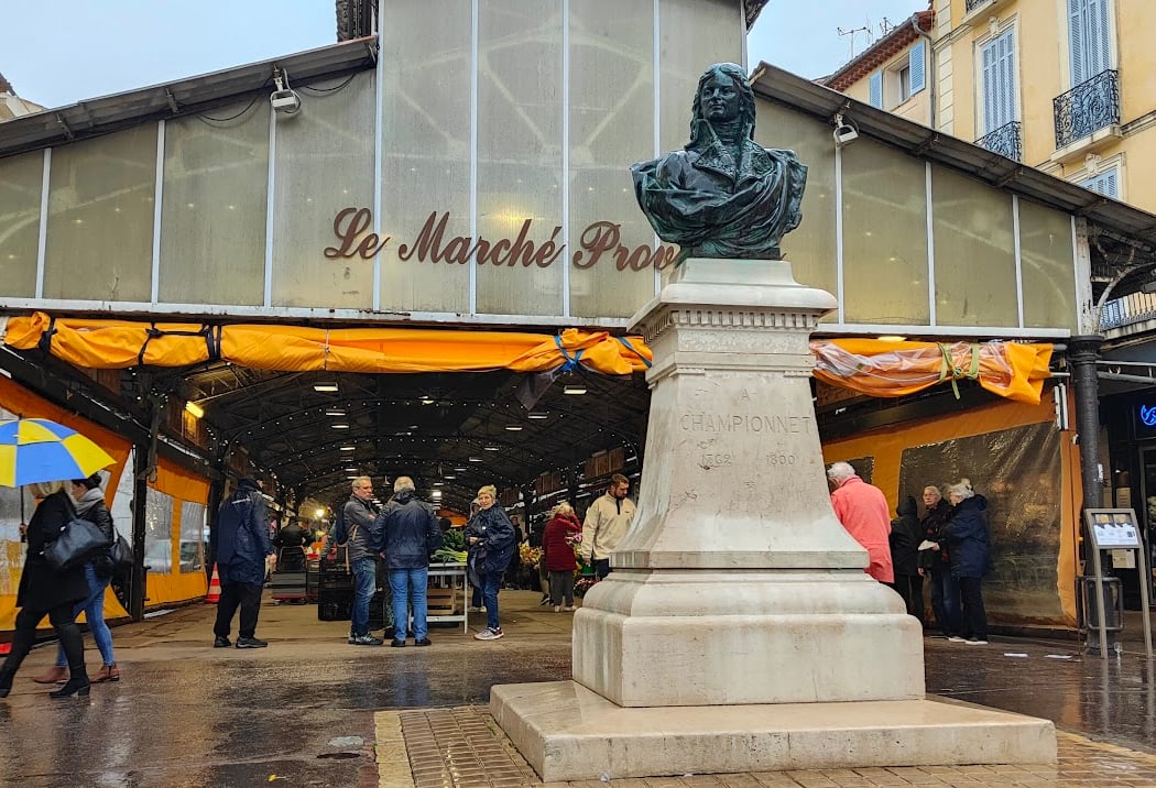 Provencal Market 2