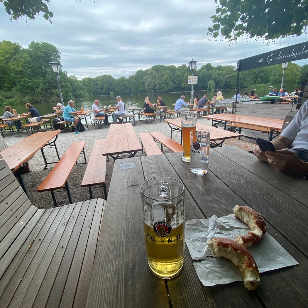 Bar am See/Haus