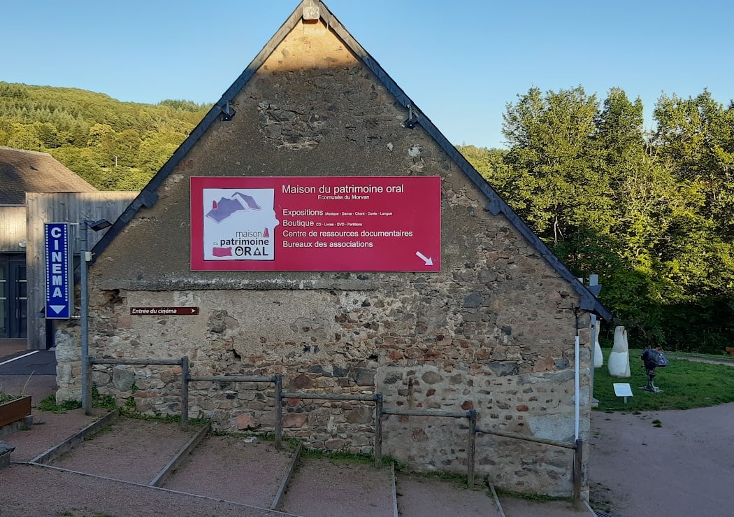 Maison du Patrimoine Oral de Bourgogne 2