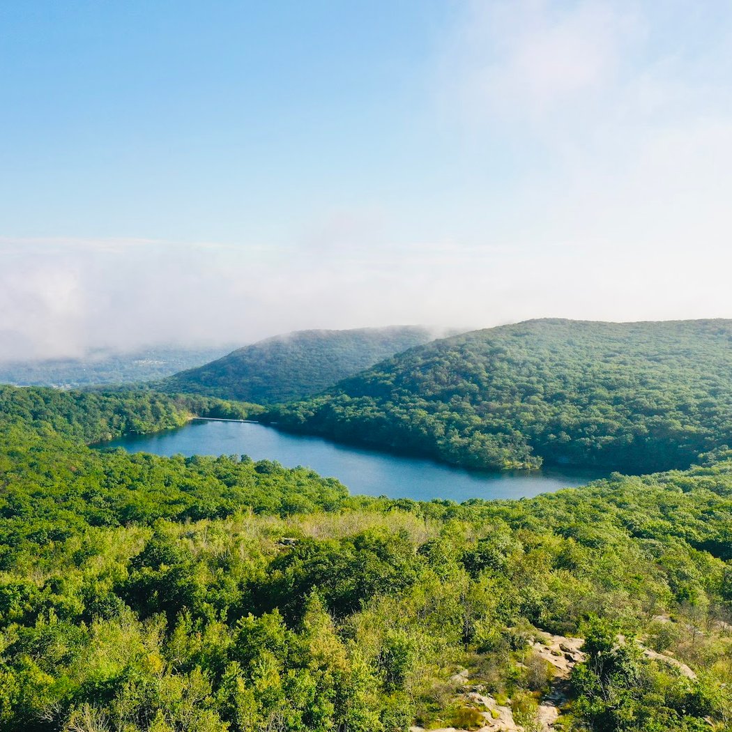 Beacon Overlook 1