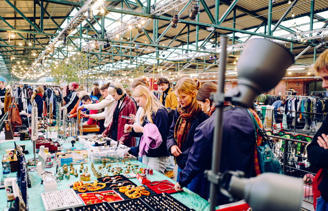 Nachtflohmarkt in der Gleishalle 1