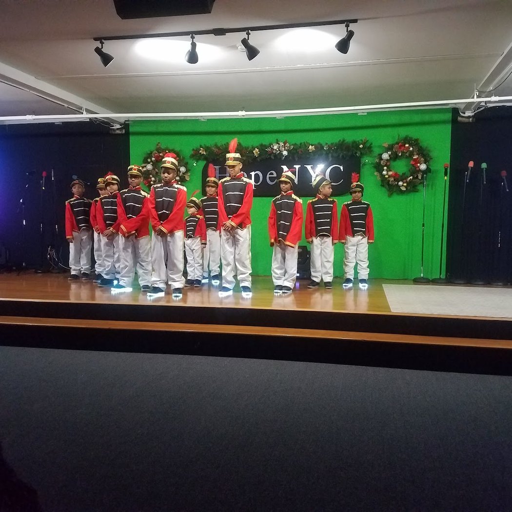 Holiday Market + Parade 2