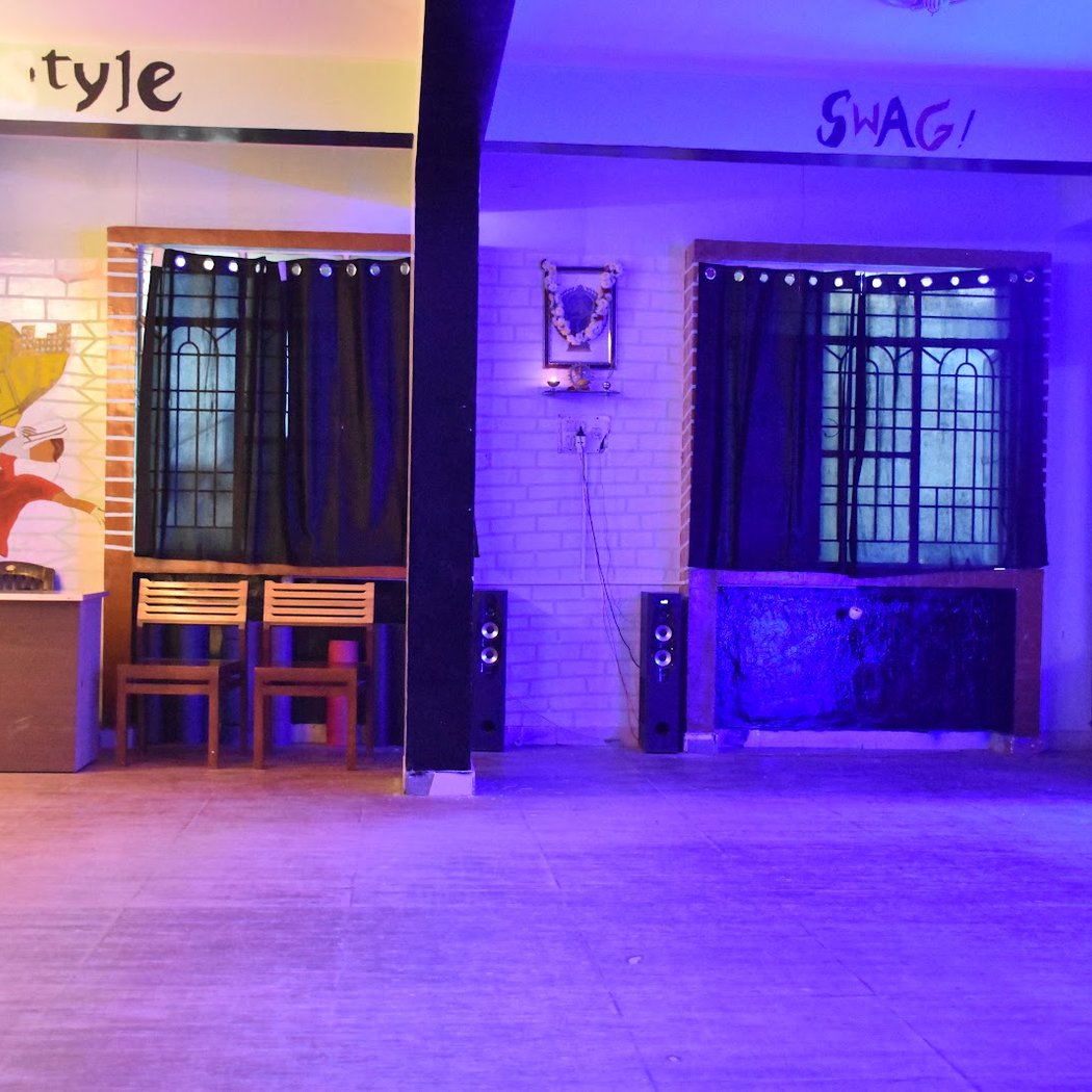 Funk Groovers Dance Studio 2
