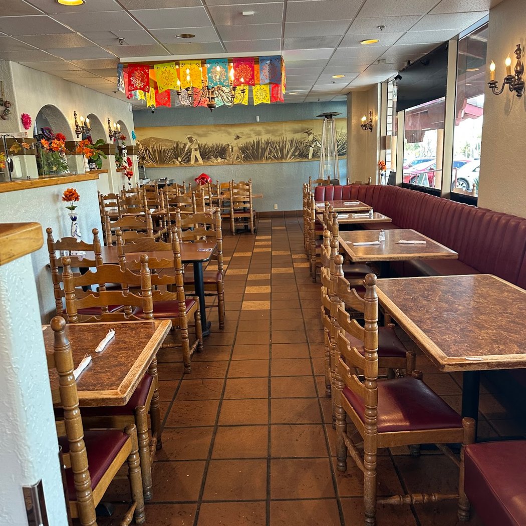 Taco Tuesday at Cantaritos 2