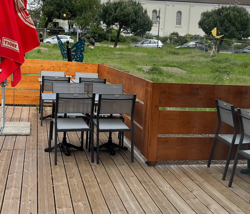 Café de la Place 2