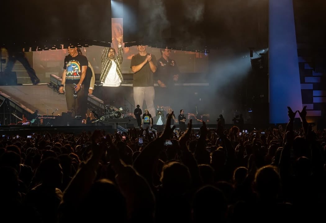 Weezer concert 3