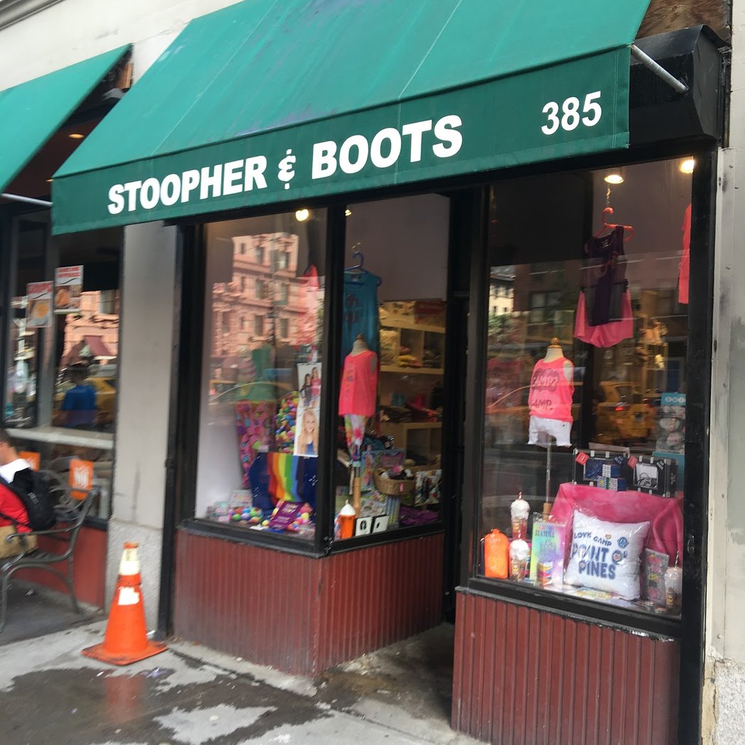 Stoopher & Boots 2