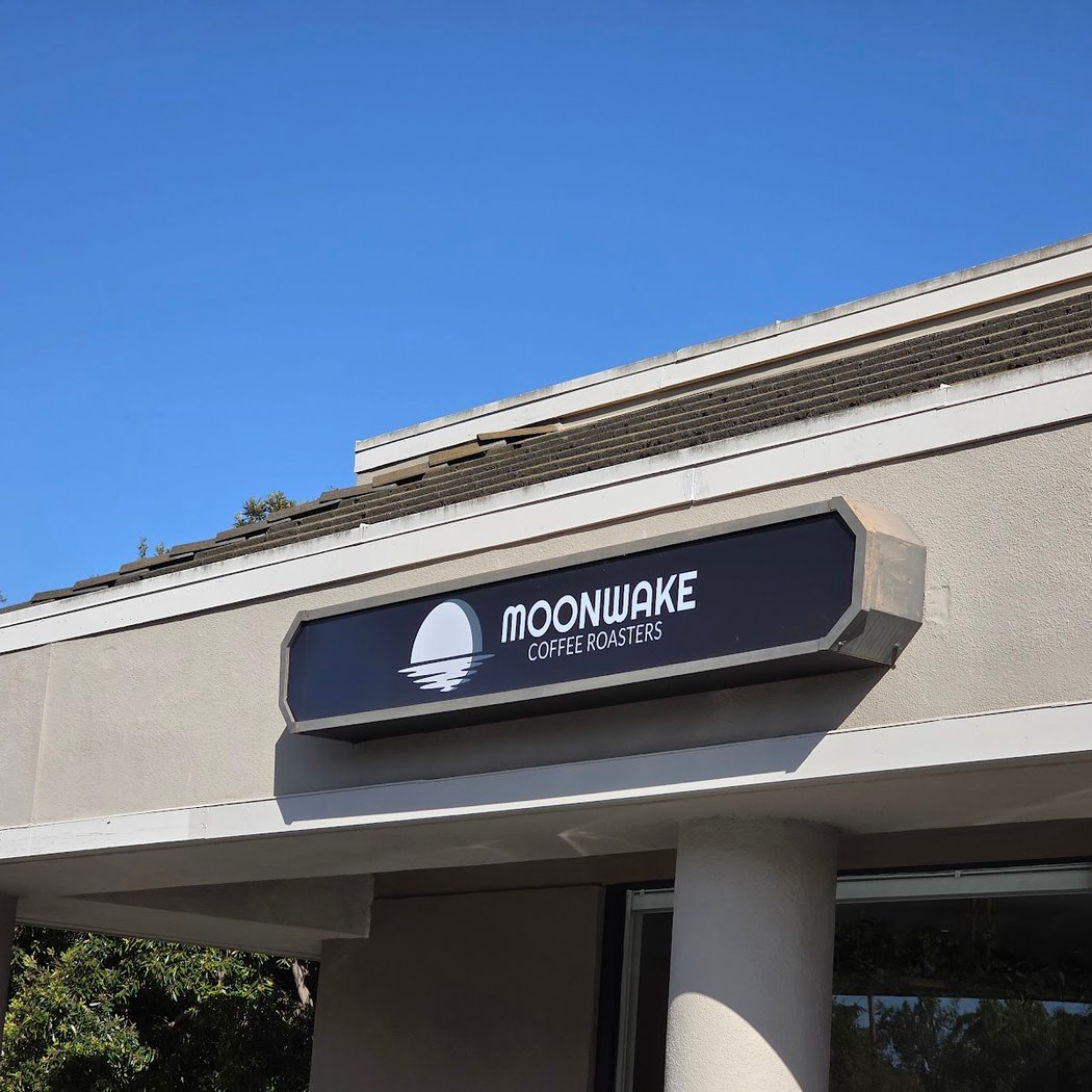 Moonwake Coffee Roasters 3