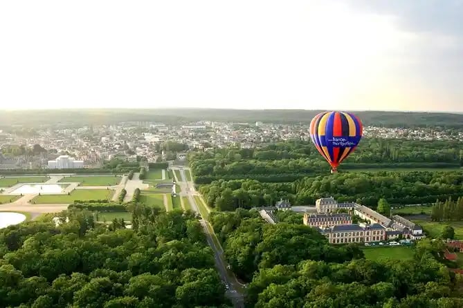 AERFUN Balloons - Hot air balloon in France: Paris area, Loire Valley & Champagne