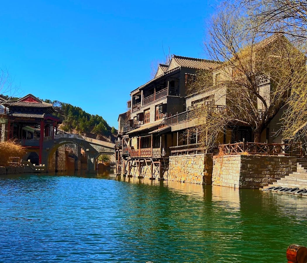 Gubei Water Town Great Wall Yunju Boutique Hotel 1