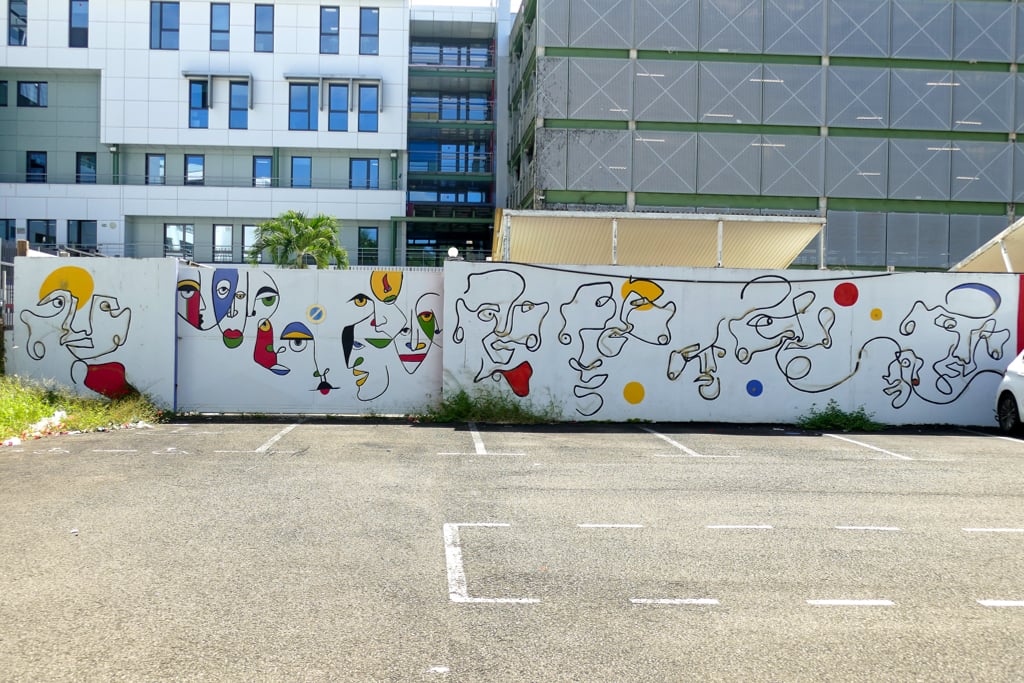 La Rue Coloree 3