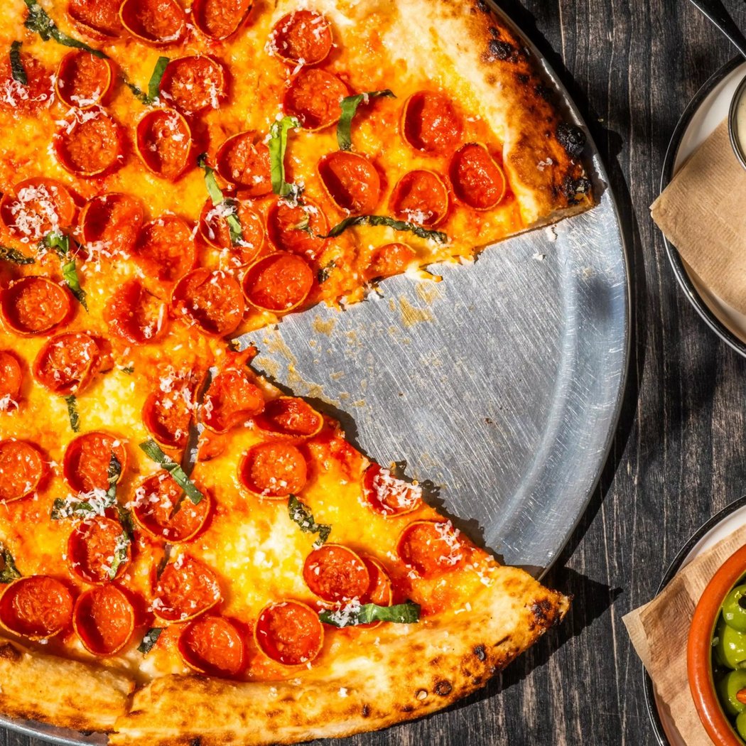 DAMNFiNE pizza 1