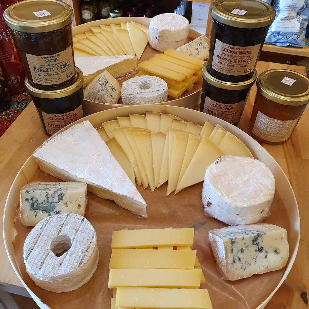 Aupetit Family Fromagerie 1