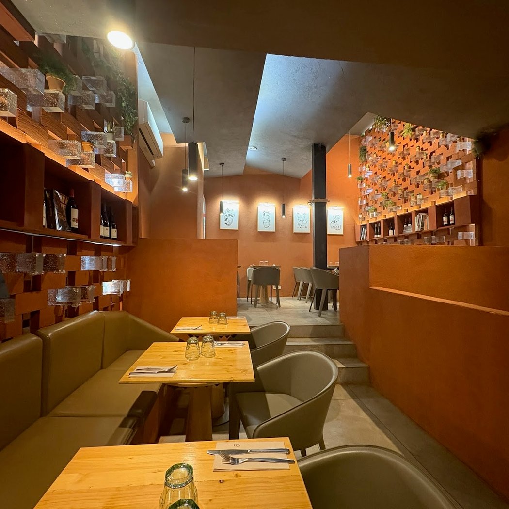 Adam et Eve Café - Restaurant Végétarien 3