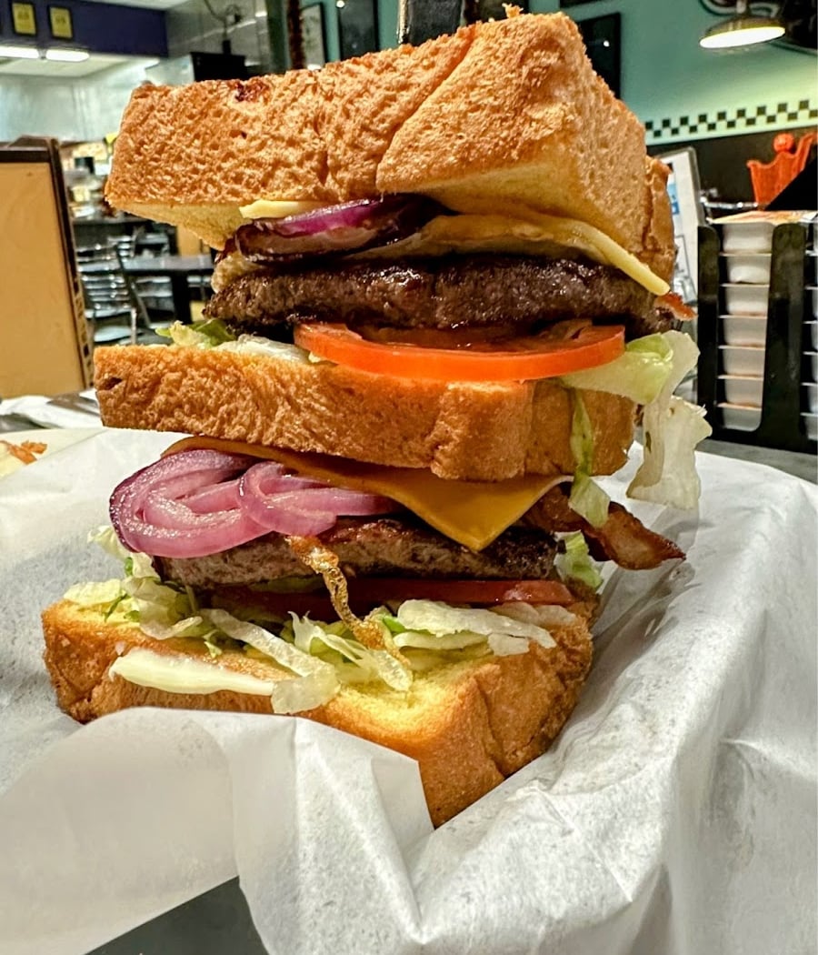 Digger's Diner Brentwood 3