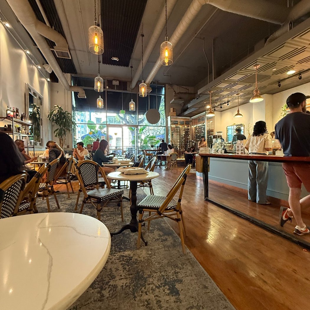Republik Coffee Pasadena 3