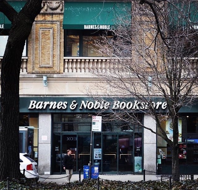 Barnes & Noble 2