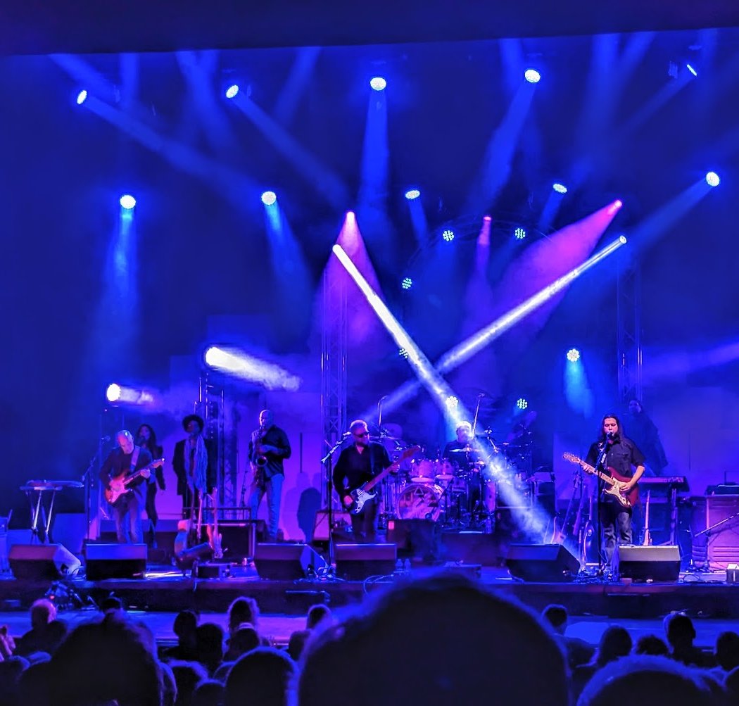 A sophisticated jazz experience 1