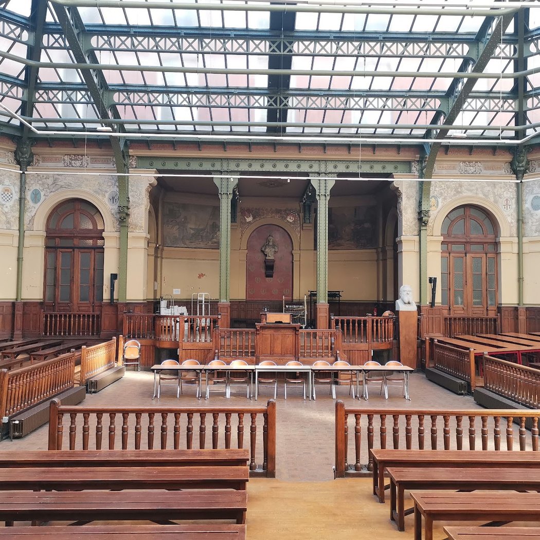 Bourse du travail 1
