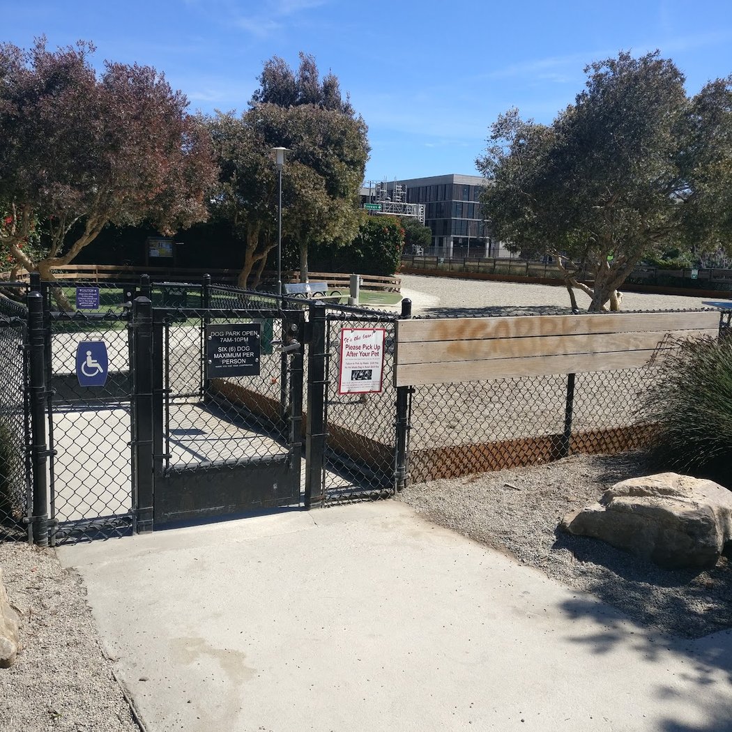 Berry Street Dog Park 3