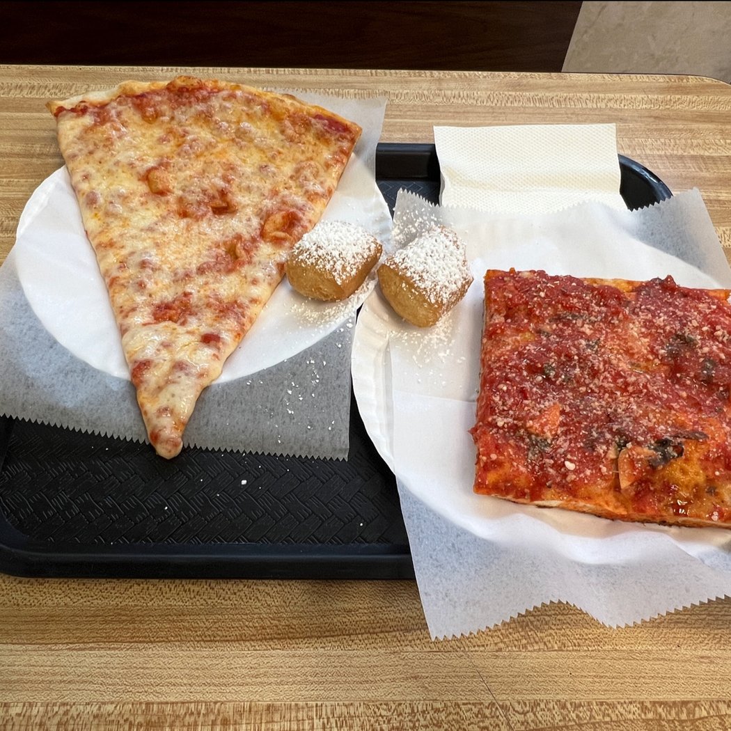 Gus's Pizzeria 3