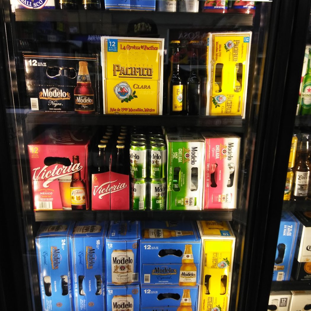 M & M Liquors 2